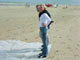 Arrive sur la plage et dballage du matriel : On est dans le vent !  Olivier Vaughn