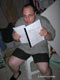 Yannic surpris pendant quil rvise son texte  Frdrique Mahy